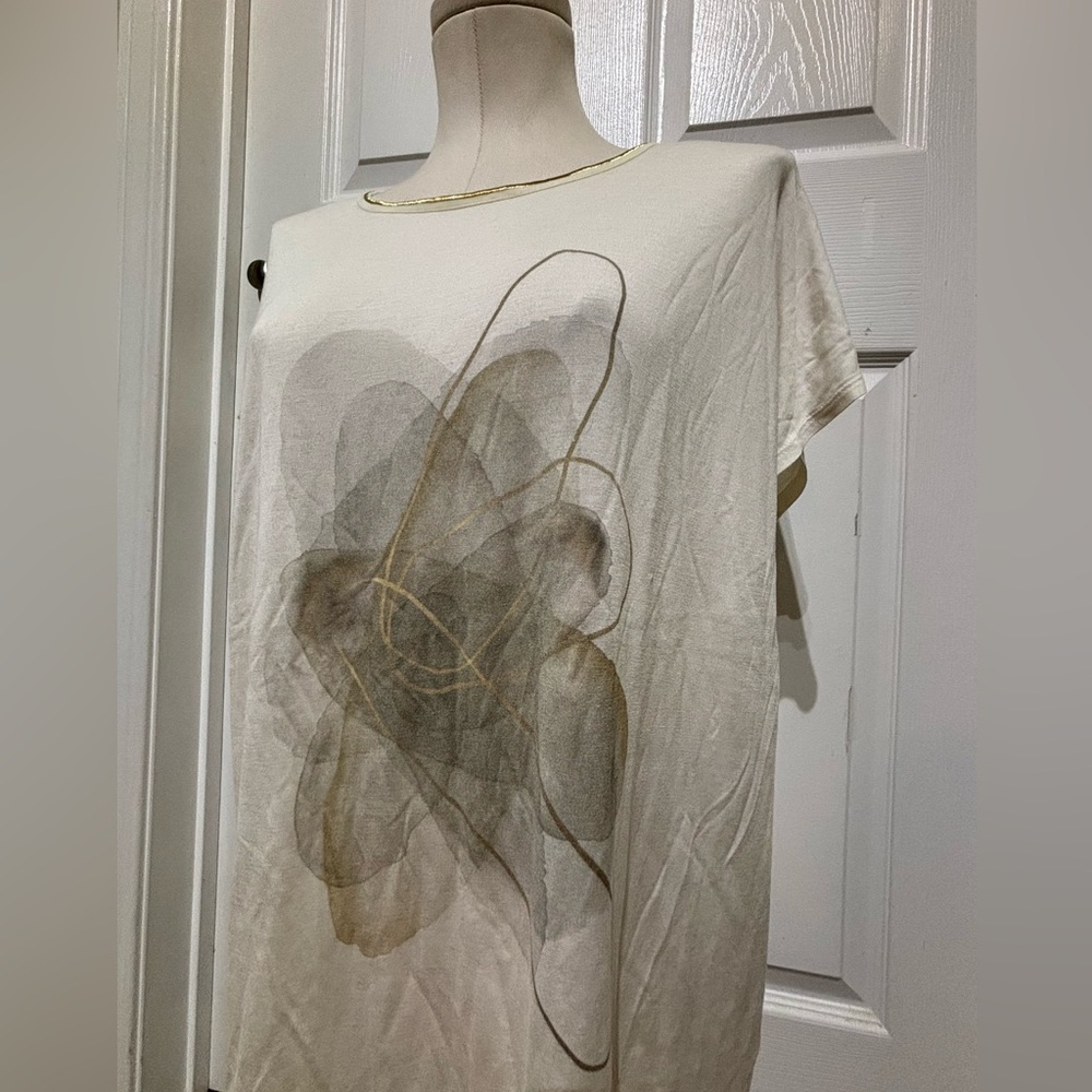 Nile Silk blend Cream Relaxed Graphic Short Sleeve Top